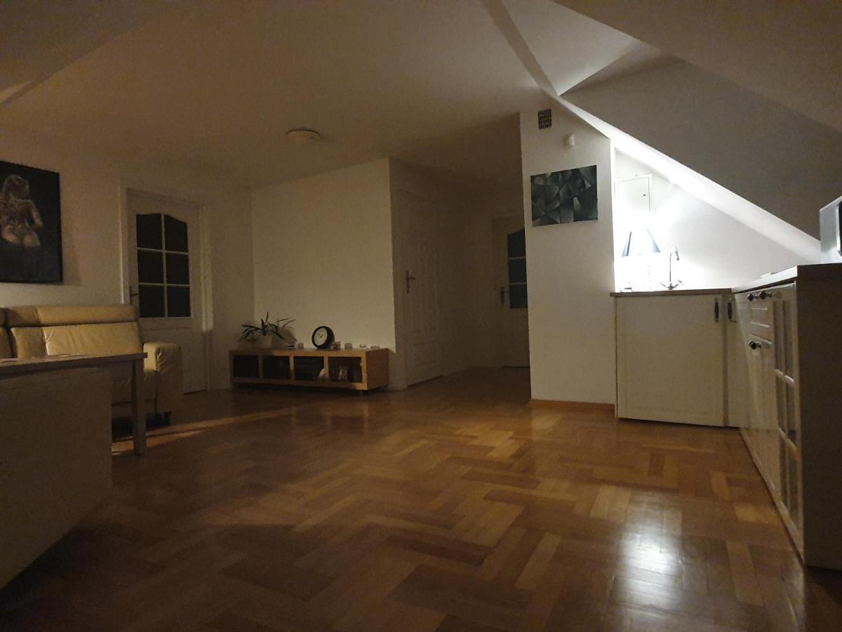 Mieszko Rooms Легьоново Экстерьер фото