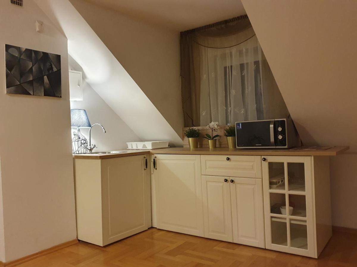 Mieszko Rooms Легьоново Экстерьер фото
