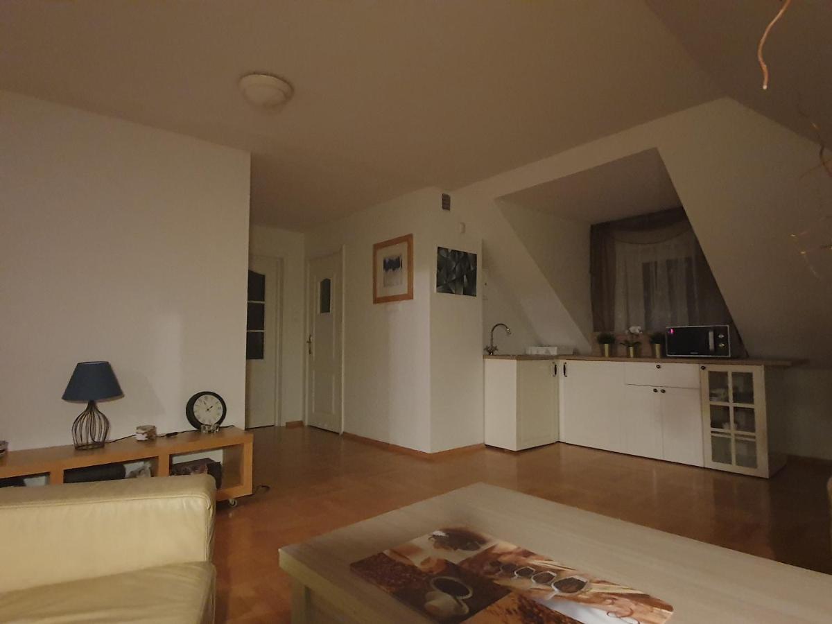 Mieszko Rooms Легьоново Экстерьер фото