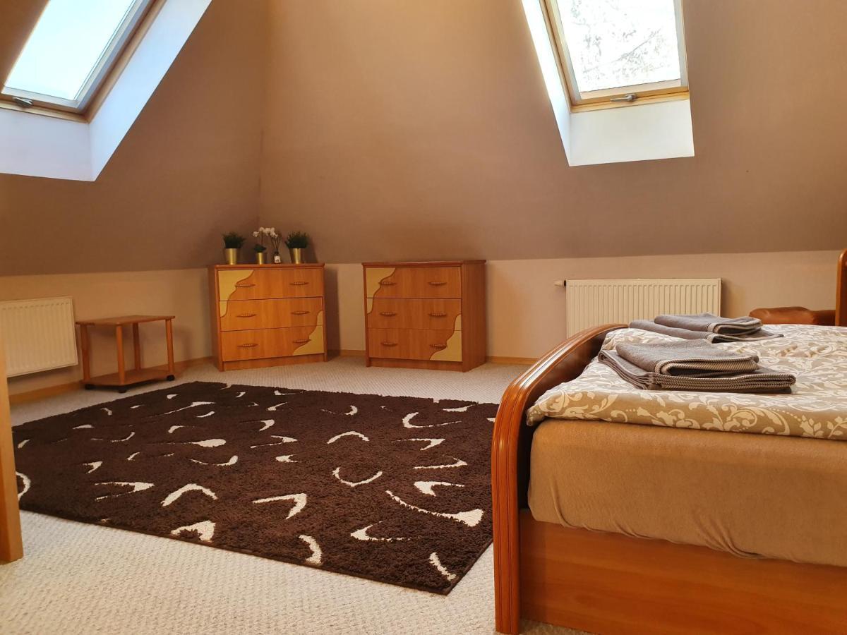 Mieszko Rooms Легьоново Экстерьер фото
